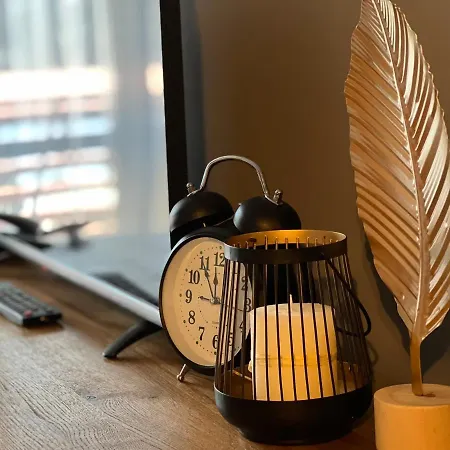 Moura Boutique By Asteri Borovets