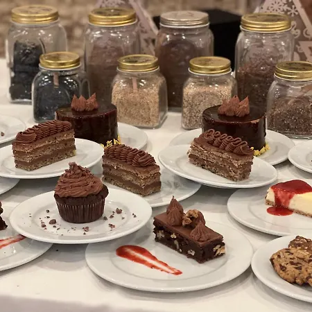 Moura Boutique By Asteri Hotel