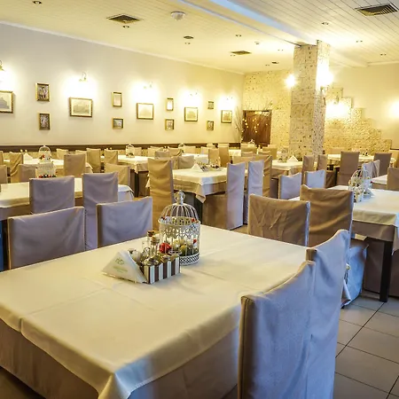 Moura Boutique By Asteri Hotel 4*