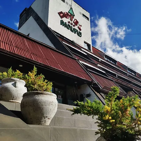 Moura Boutique By Asteri Borovets