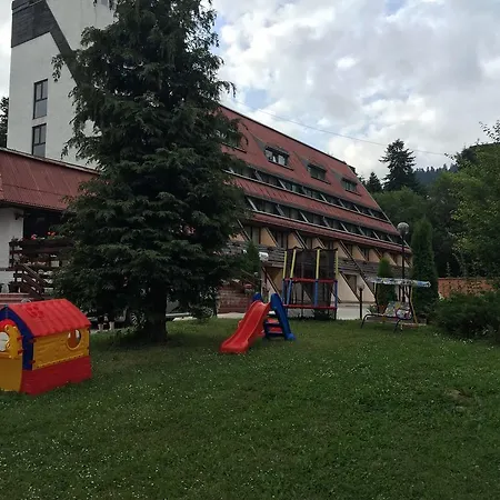 Moura Boutique By Asteri Hotel