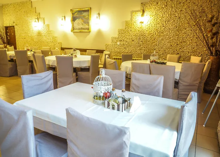 Moura Boutique By Asteri