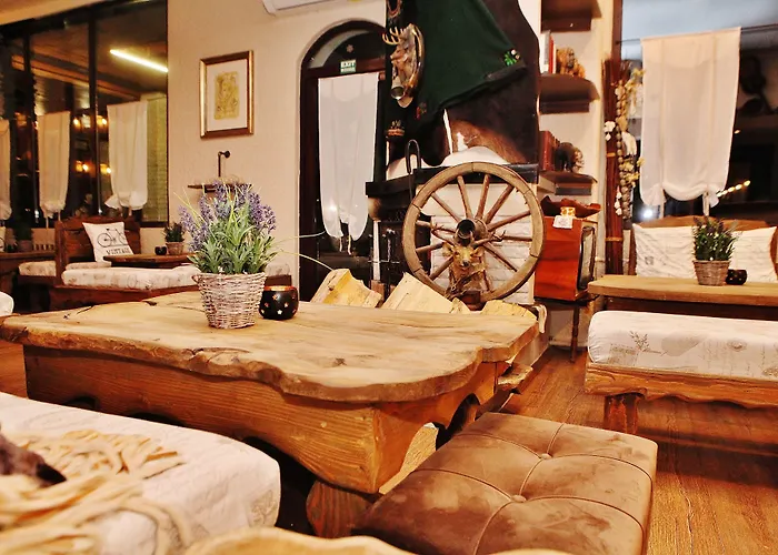 Moura Boutique By Asteri 4*