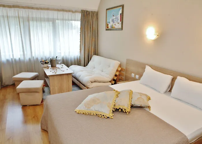 Moura Boutique By Asteri Hotel 4*